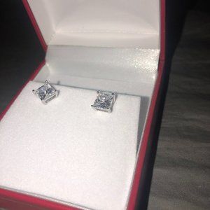 2.5 CT VVS1 Diamond Earrings